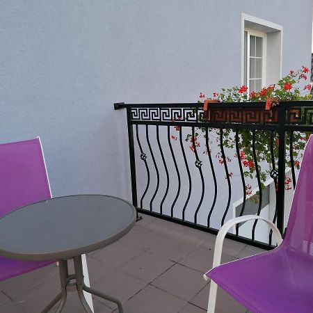 Villa Zdrojowa Otmuchów Eksteriør billede